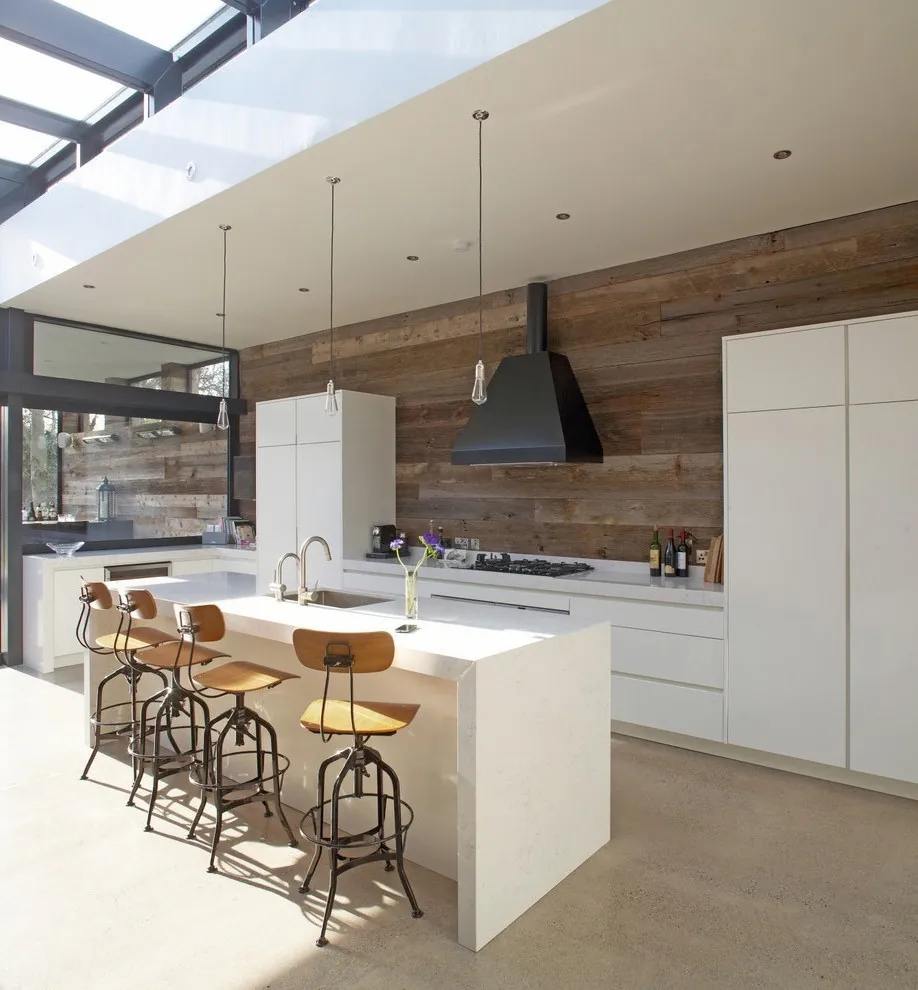 Island kitchen design with breakfast bar seating and pendant lighting, Oahu showroom