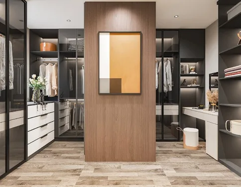 Built-in bedroom wardrobe with custom drawer dividers and jewelry trays, Oahu custom installation