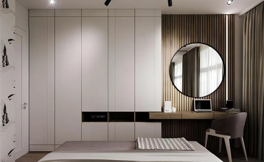 Built-in bedroom wardrobe with custom drawer dividers and jewelry trays, Oahu custom installation