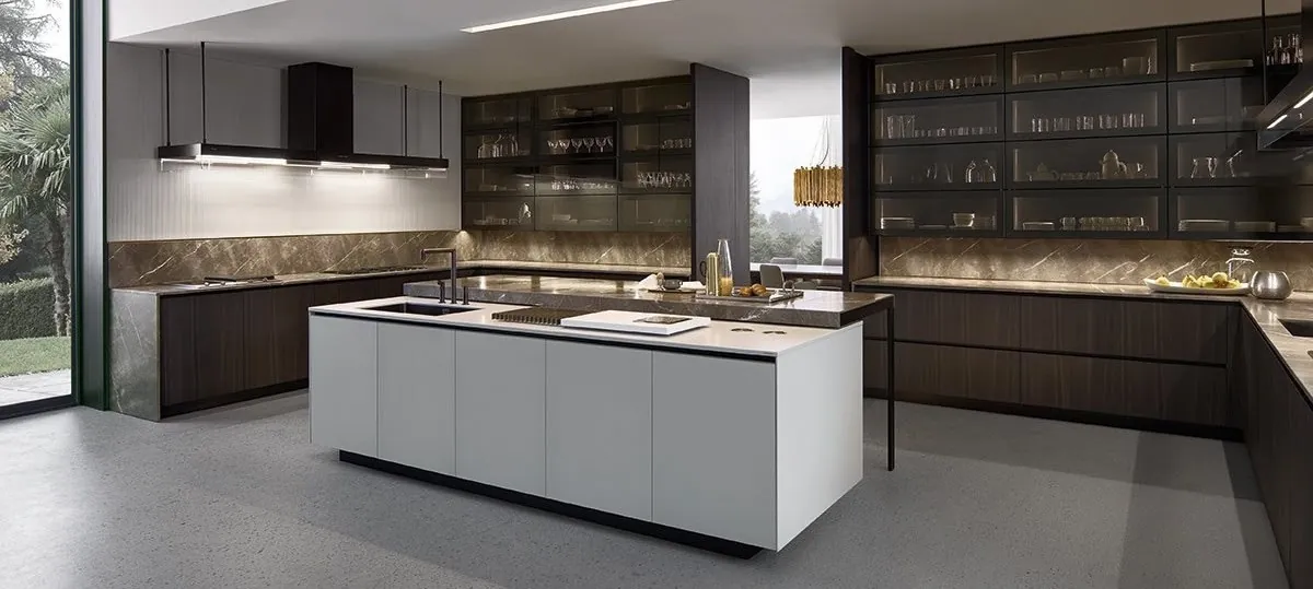 Island kitchen design with breakfast bar seating and pendant lighting, Oahu showroom