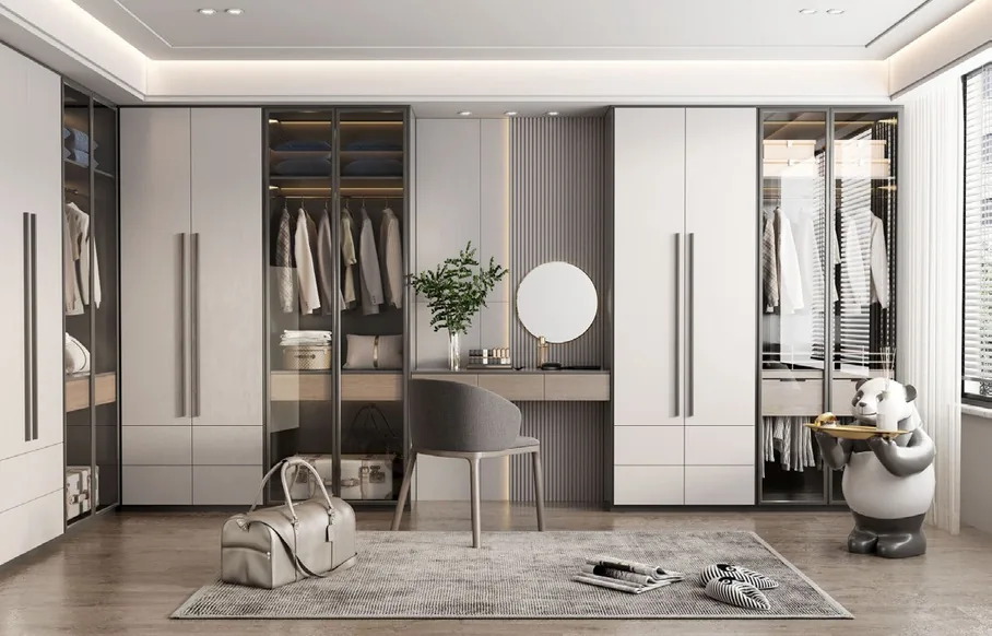 Custom walk-in closet with built-in shelving and drawers, Oahu showroom