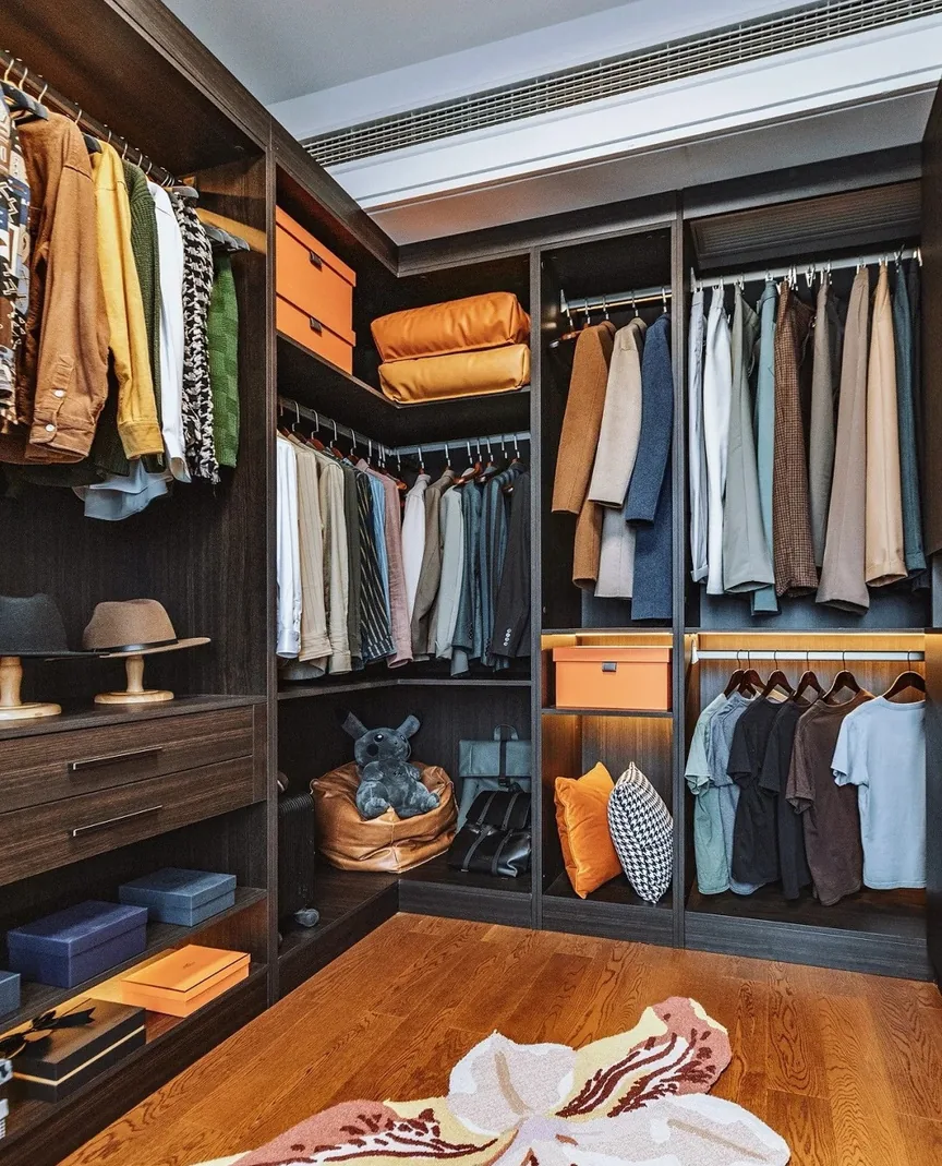 Closet organization system with island and seated dressing area, Hawaii residence
